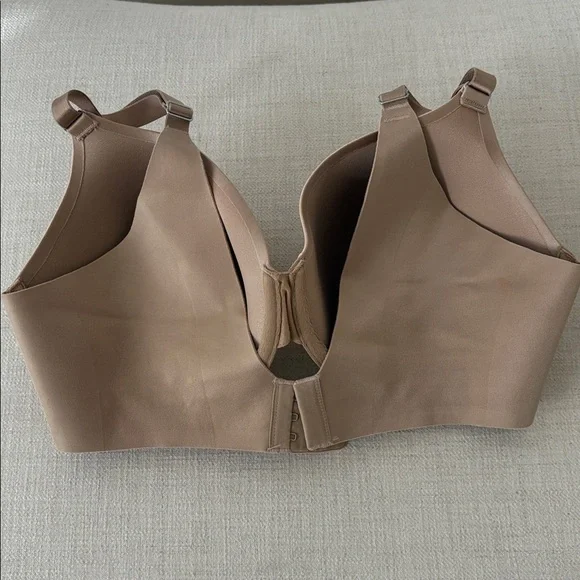 NWOT Soma Vanishing Back Nude Bra 36 DD - Picture 2 of 4